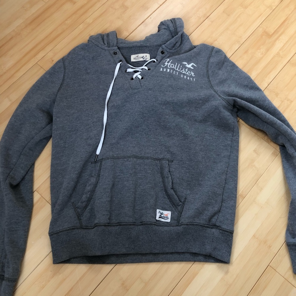 Hollister sweatshirt